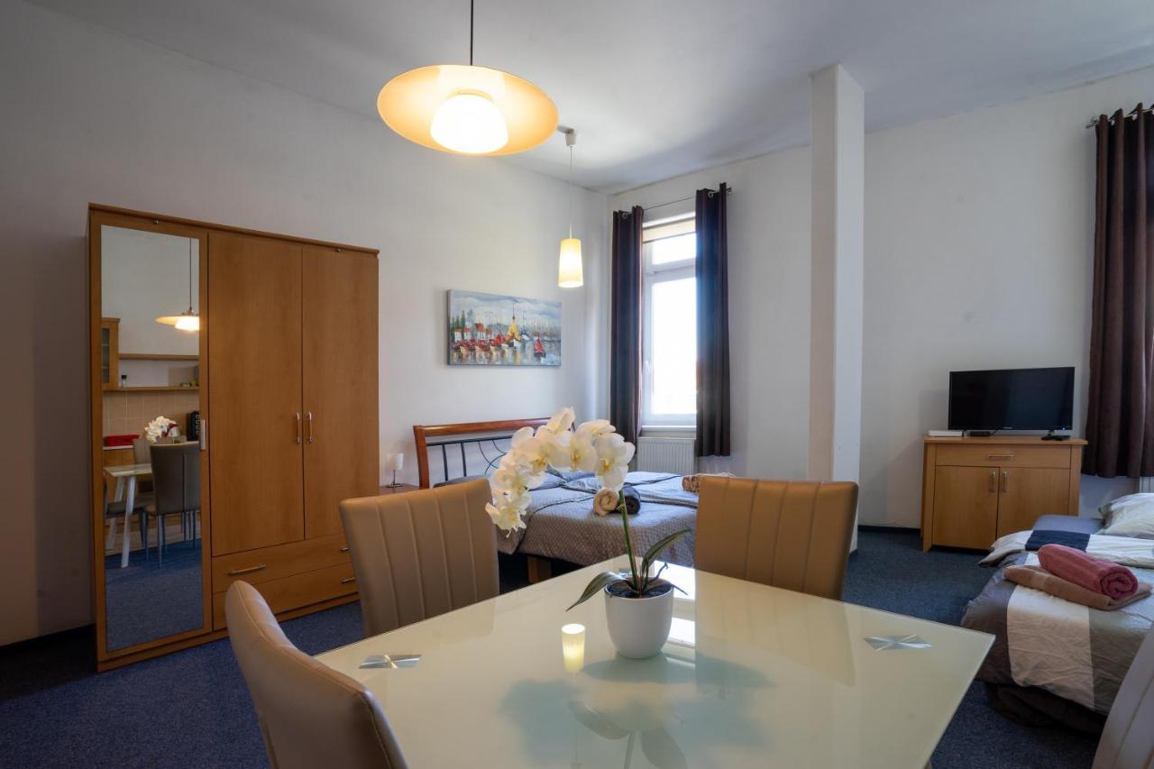 Apartament Studio Wellnerova 3 Ołomuniec Zewnętrze zdjęcie