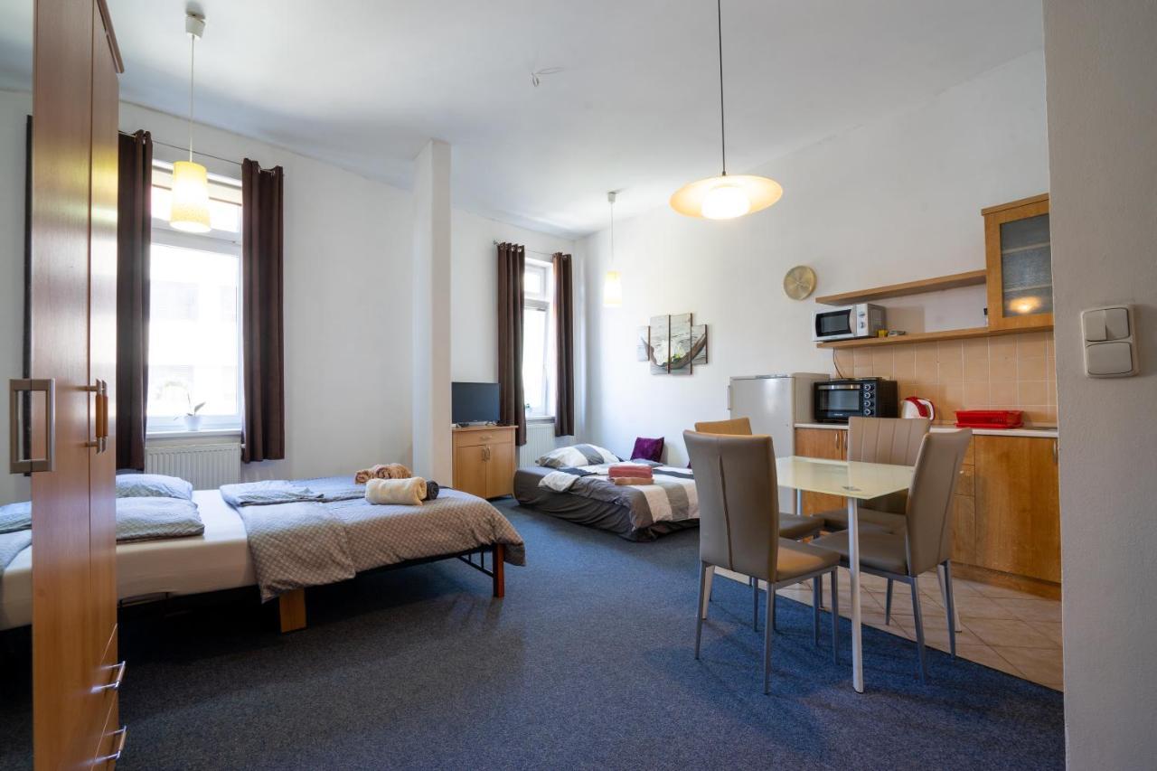 Apartament Studio Wellnerova 3 Ołomuniec Zewnętrze zdjęcie